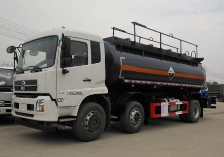 潤(rùn)知星牌SCS5254GFWDFH型東風(fēng)天錦小三軸腐蝕性物品罐式運(yùn)輸車(chē) 潤(rùn)知星牌SCS5254GFWDFH型東風(fēng)天錦小三軸腐蝕性物品罐式運(yùn)輸車(chē)
